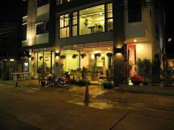Centana Apartment Bangkok Exteriér fotografie